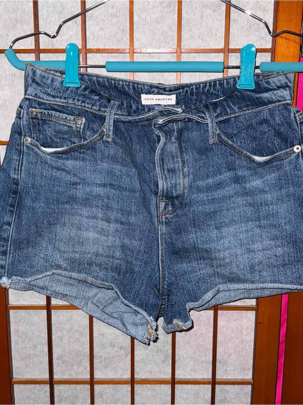 Good American Light Blue High-Rise Denim Shorts Size 8/29